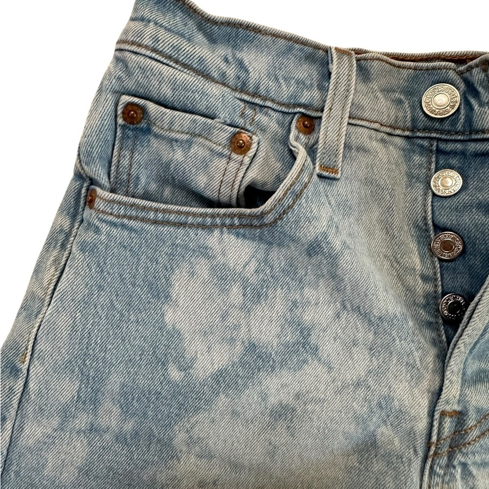 Levis 501 Women’s Denim Cut Off Shorts Waist Sz 24 Blue Button Fly 5 Pocket - Picture 4 of 17